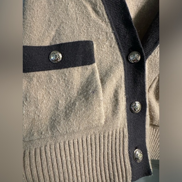 Tommy Hilfiger Women's Contrast Button Front Cardigan Sweater - Picture 7 of 9